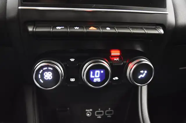 Renault Captur view 10