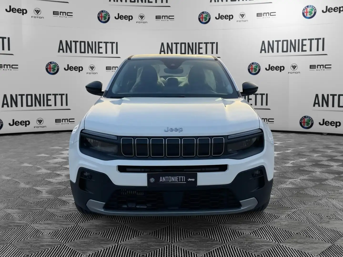 Jeep Avenger Avenger 1.2 Turbo 100 CV MHEV Altitude Weiß - 2