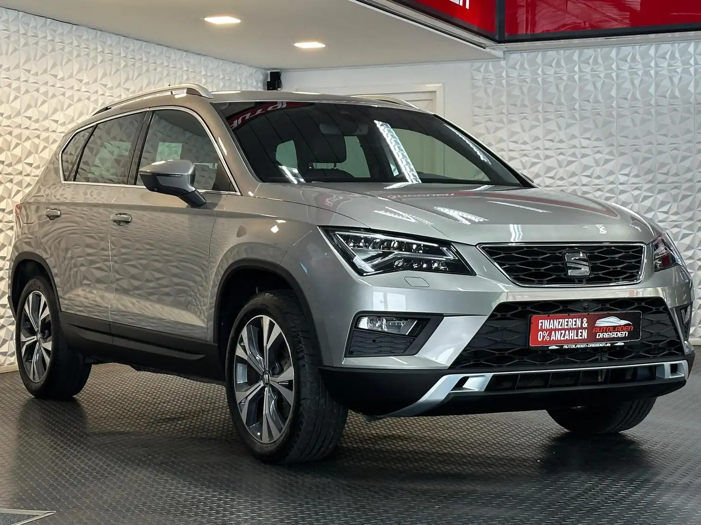 SEAT Ateca 1.4TSI Xcellence 4D *LED#360#SHZ#AHK#SPUR Beige - 2
