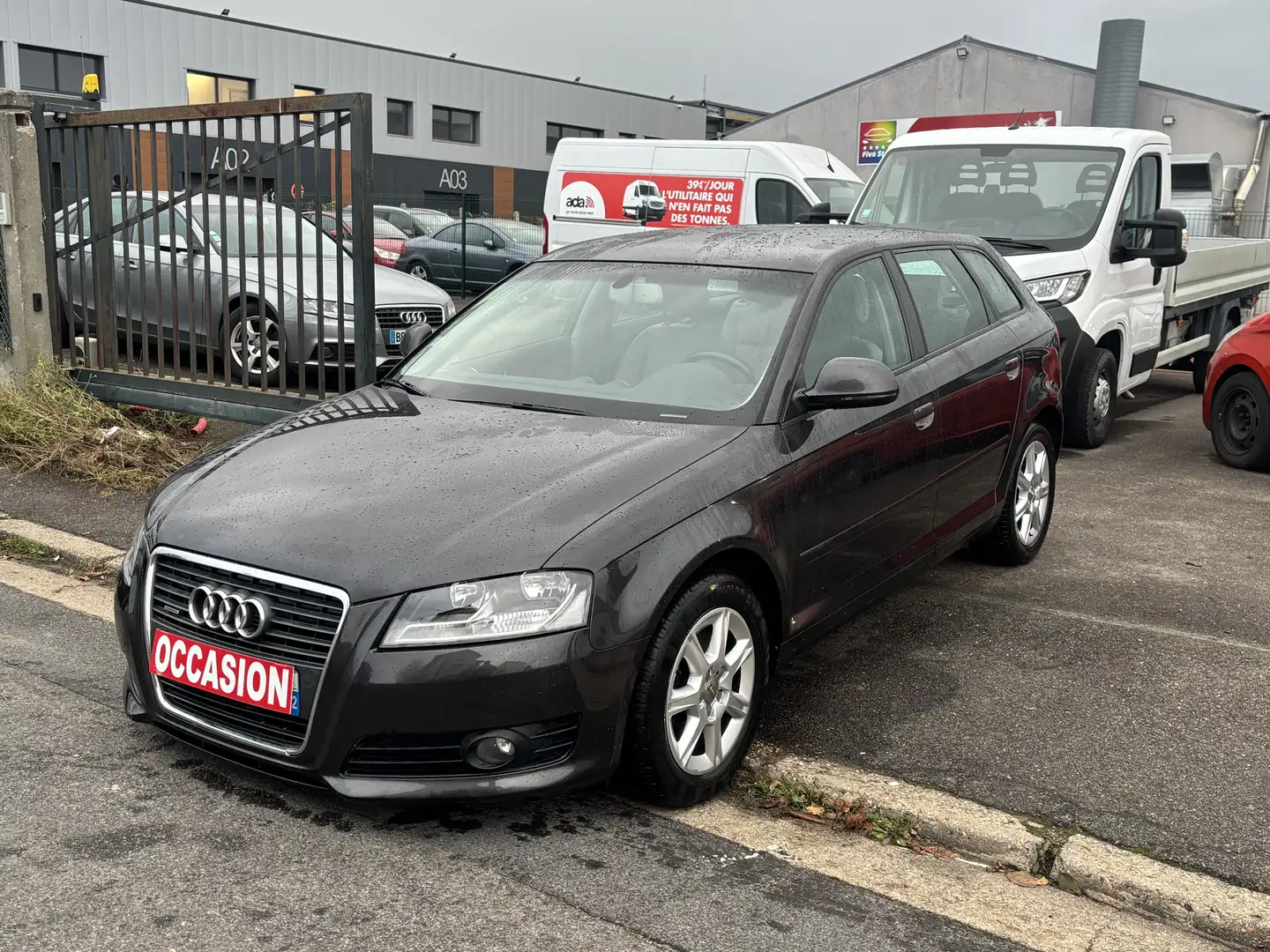 Audi A3 Sportback 2.0 TDI 140 DPF Quattro Ambition Luxe Brun - 1