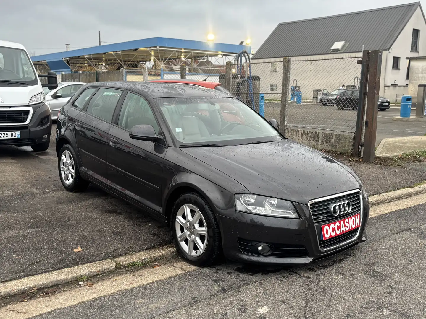 Audi A3 Sportback 2.0 TDI 140 DPF Quattro Ambition Luxe Brun - 2