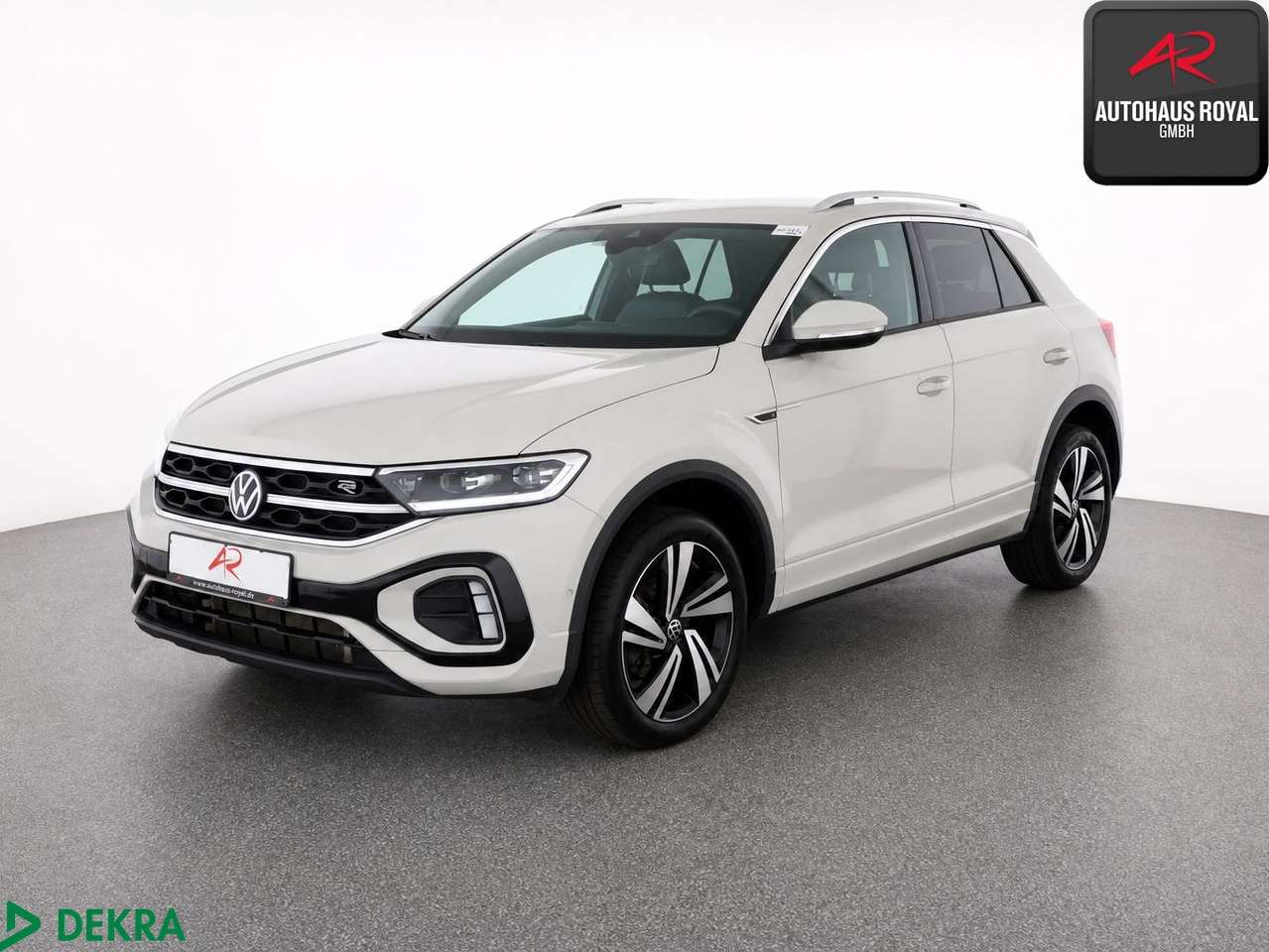 Volkswagen T-Roc 2025 — 1.5 TSI R LINE KEYLESS,ACC,KAMERA,IQ-DRIVE