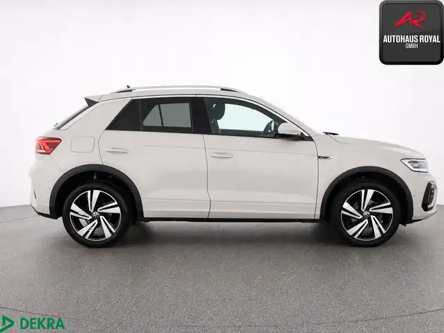Volkswagen T-Roc view 6
