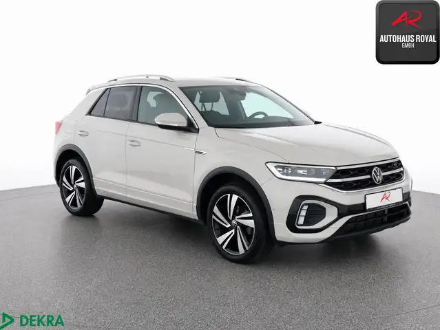 Volkswagen T-Roc view 7