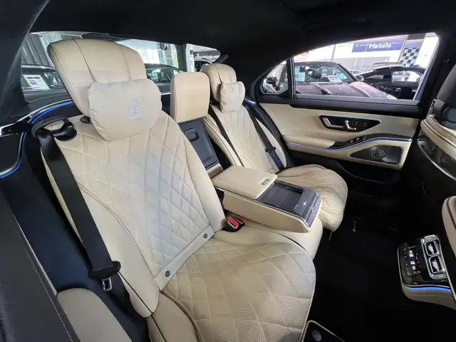 Mercedes-Benz S Class view 8