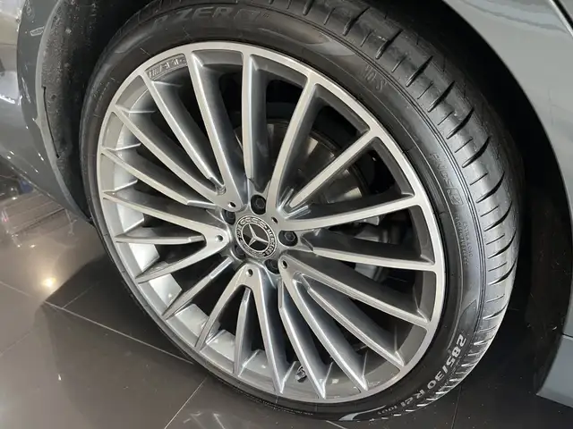 Mercedes-Benz S Class view 10