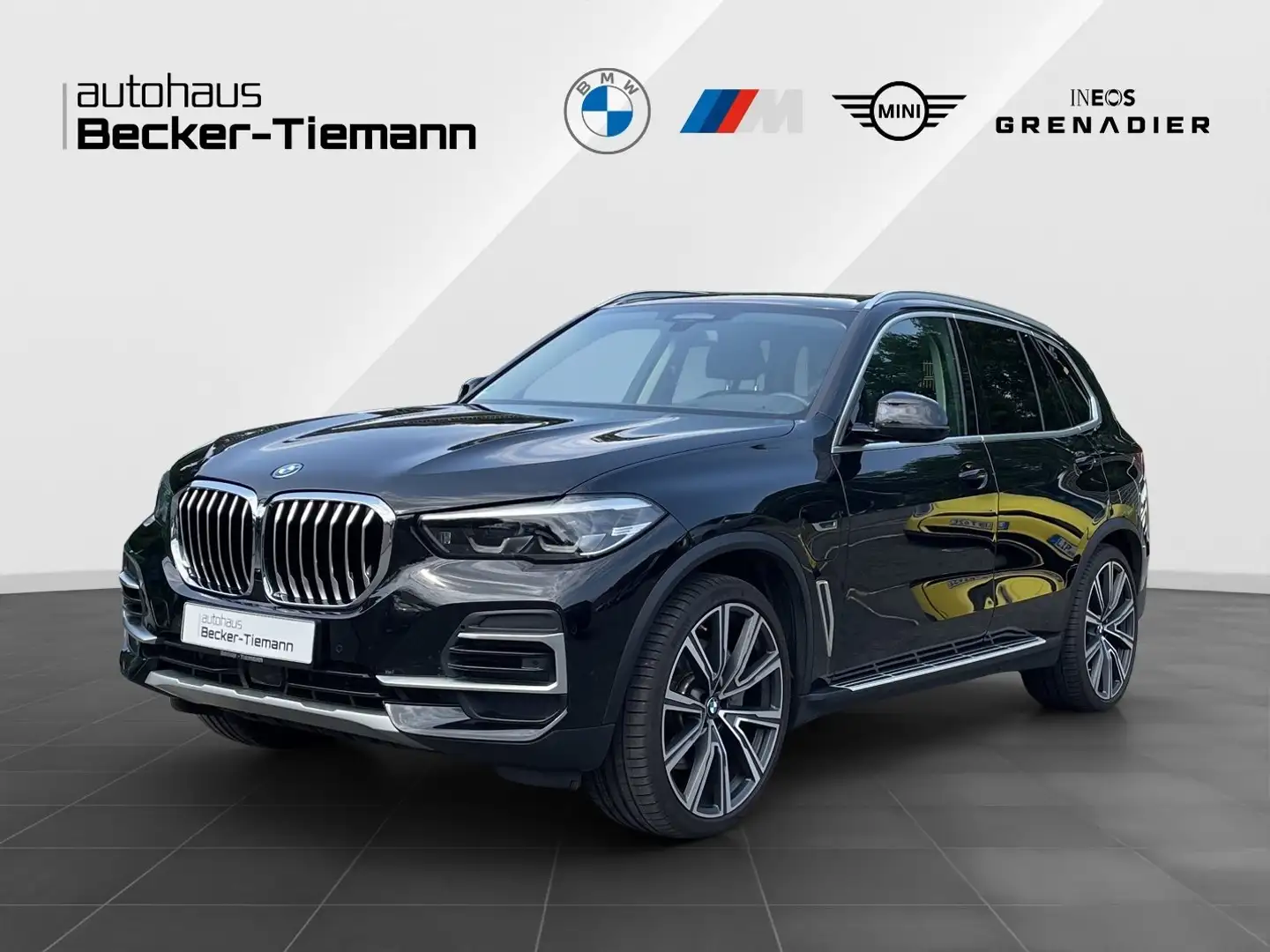 BMW X5 xDrive45e X Line/ AHK/ DrivAss Prof./ ParkAss/ Pan Nero - 1