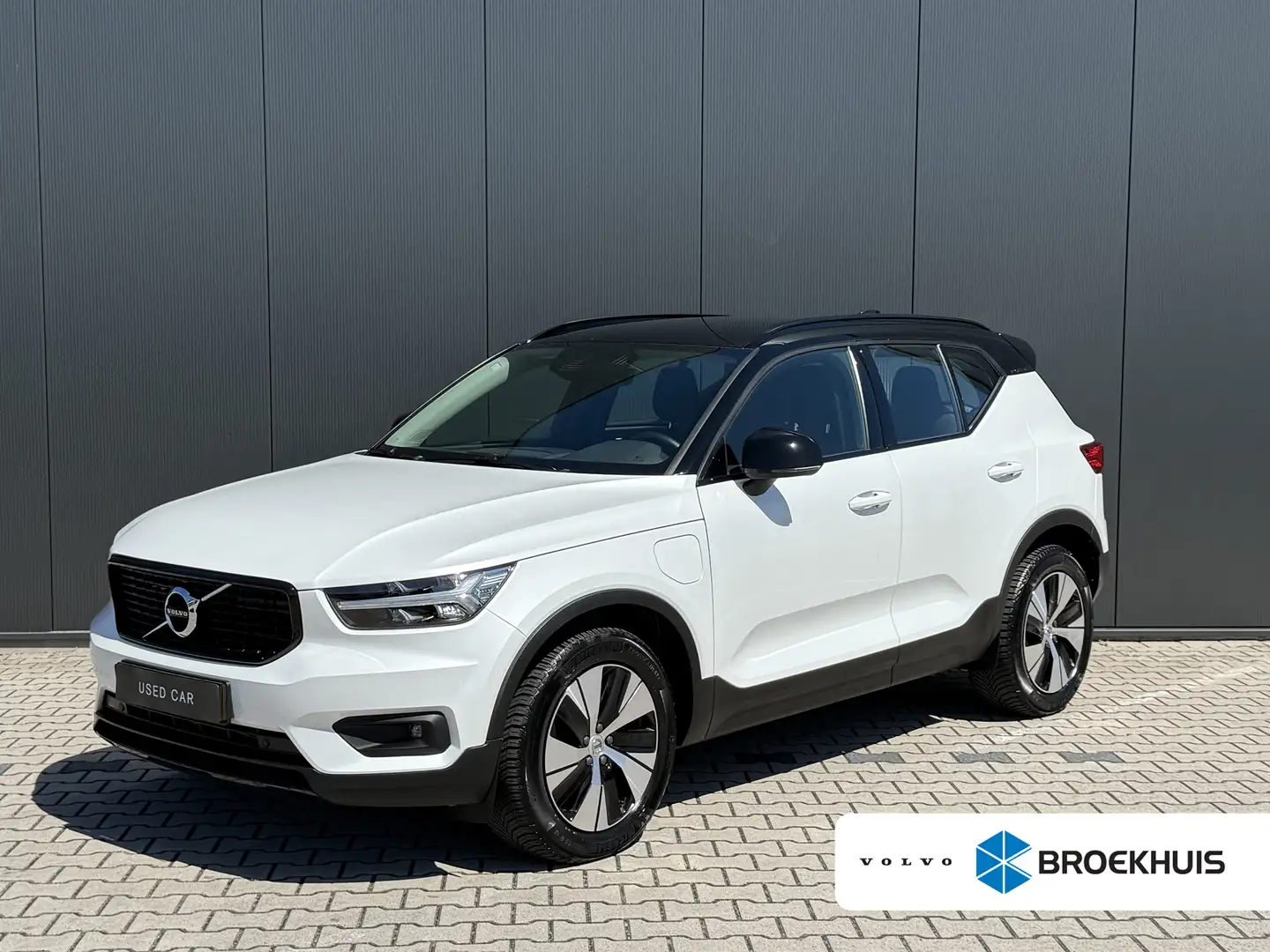 Volvo XC40 T4 Recharge R-Design | Semi-automatische Trekhaak Blanc - 1