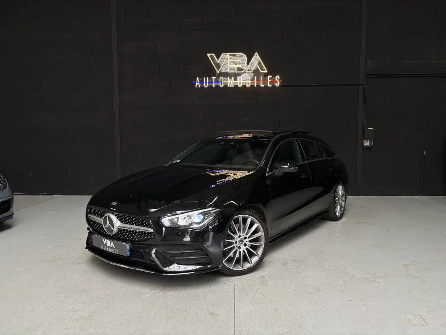Mercedes-Benz CLA 200 (2) 200 AMG Line BA7 Noir - 1