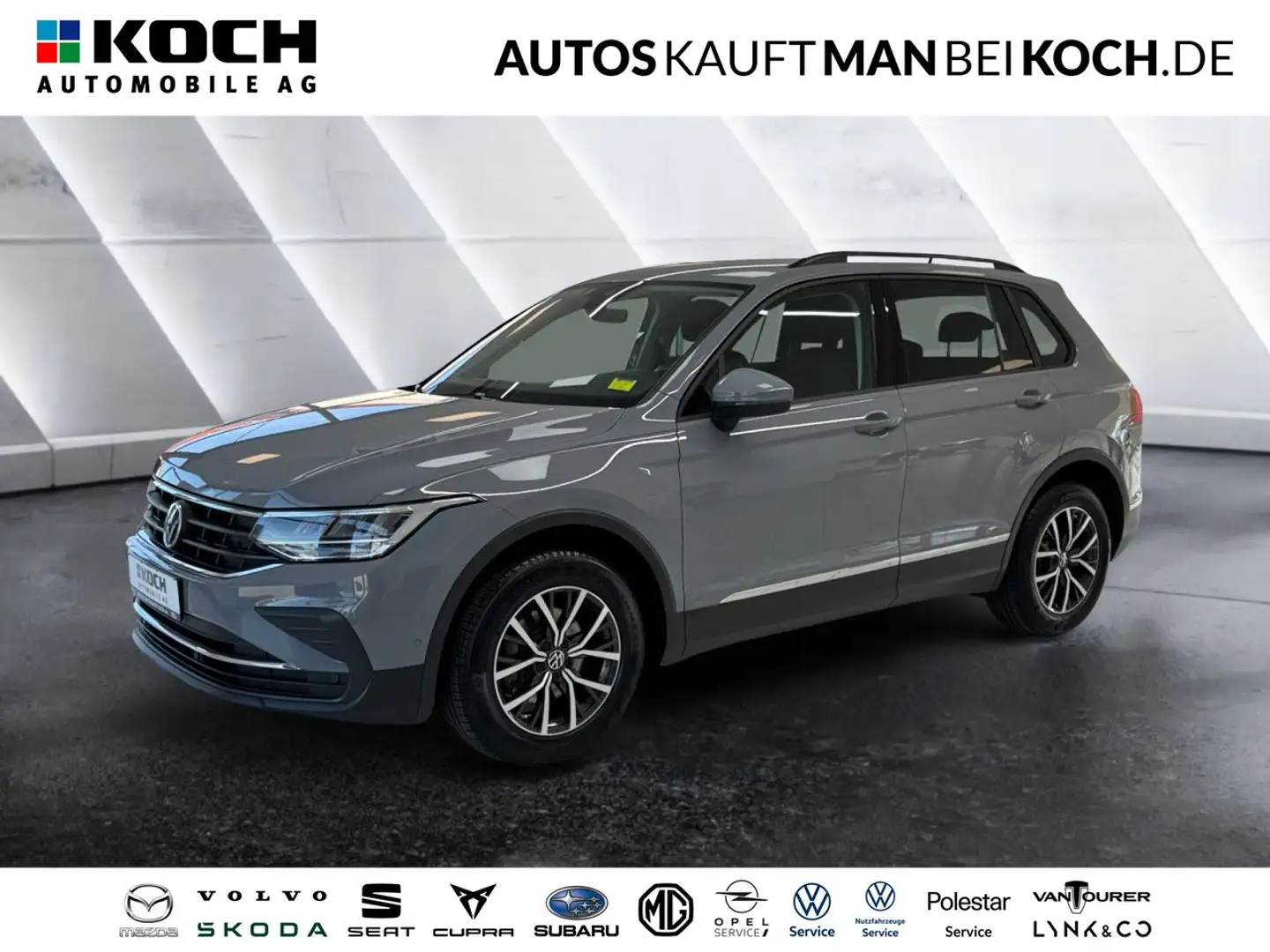 Volkswagen Tiguan 1.5 TSI DSG Life LED AHK LHZ  ACC HEAD KAM Grijs - 1