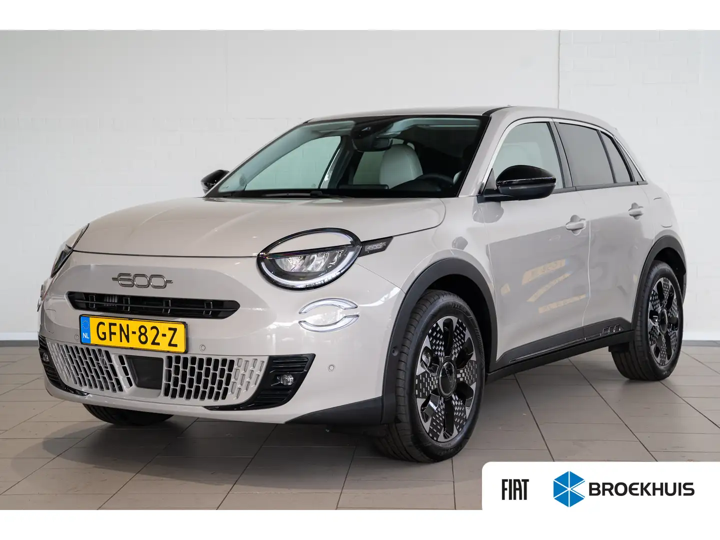 Fiat 600 1.2 Hybrid La Prima | Camera | Stoelverwarming | E Gris - 1