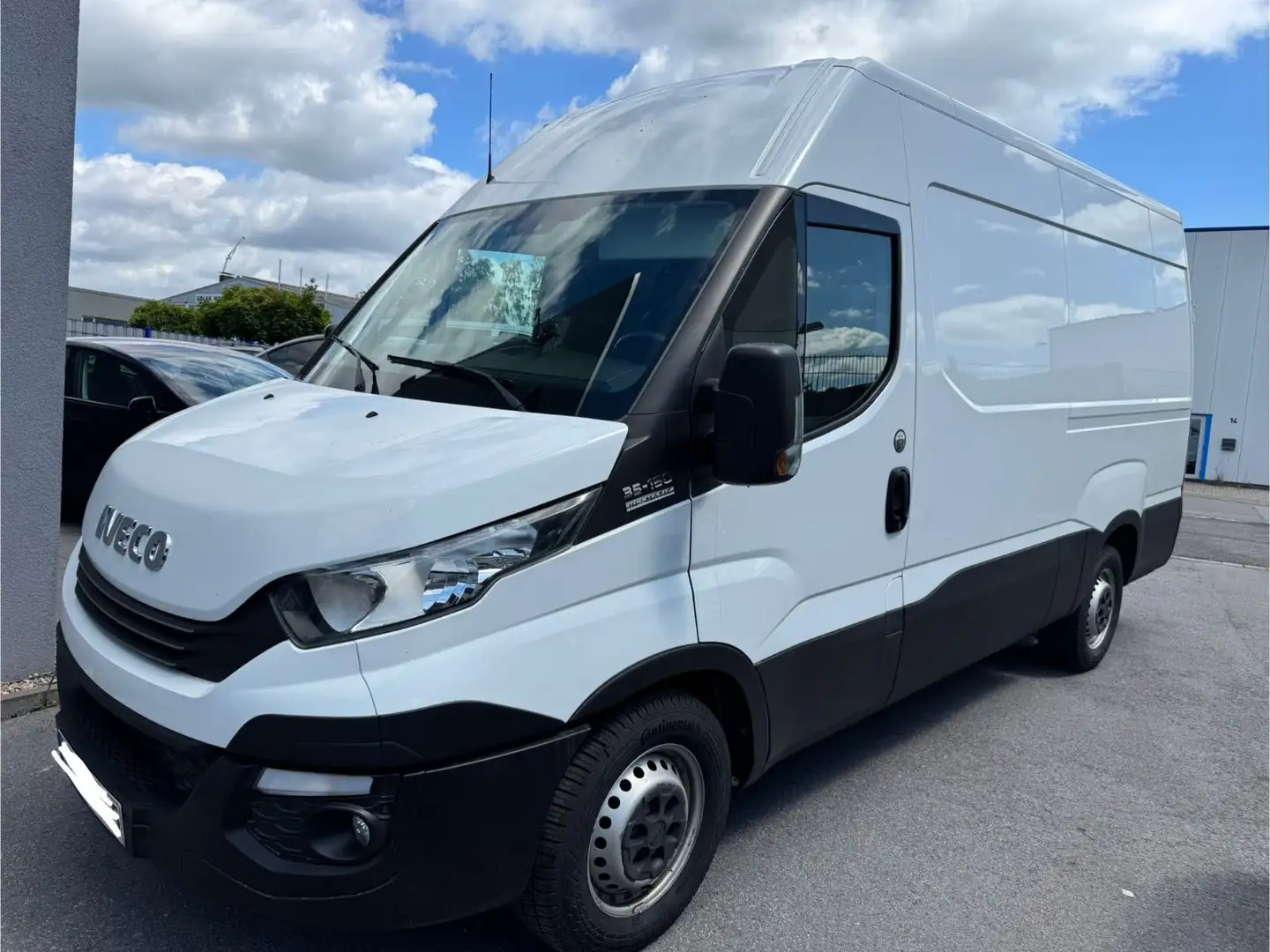 Iveco Daily Kasten HKa 35 S ... V Radstand 3520 L Wit - 1