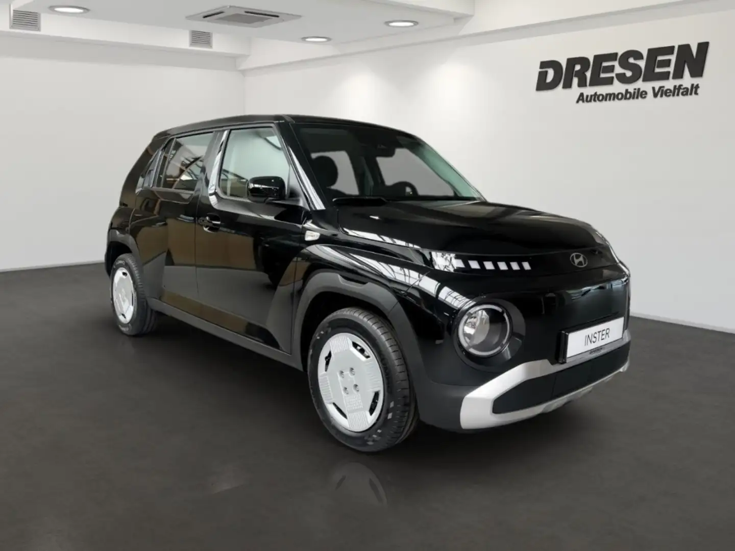 Hyundai Inster 49kWh Select mit Effizienz-Paket Navi Kamera Чёрный - 2