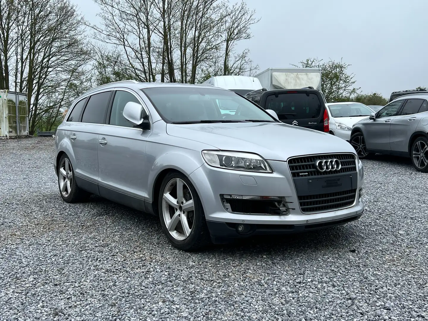 Audi Q7 3.0 TDi V6 24v **PROBLEME MOTEUR** CASSE Grijs - 2