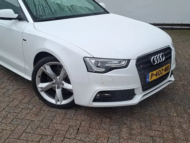 Audi A5 view 7