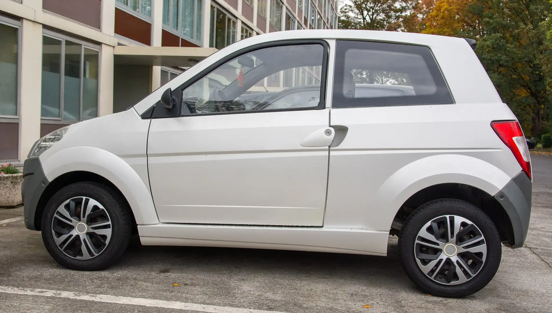 Ligier IXO JS36 Biały - 1