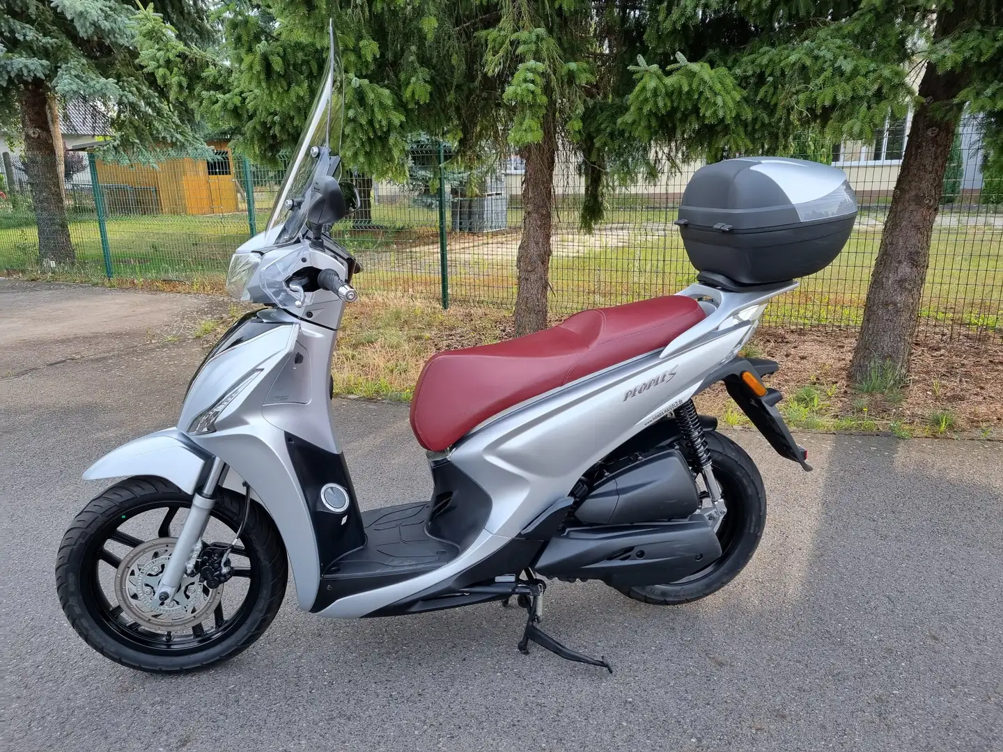Kymco People 125 New People 125 Срібний - 1