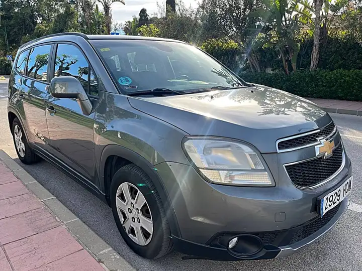 Chevrolet Orlando 1.8 LTZ 2011, foto 2