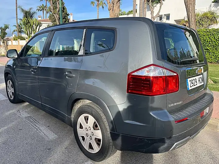Chevrolet Orlando 1.8 LTZ 2011, foto 3
