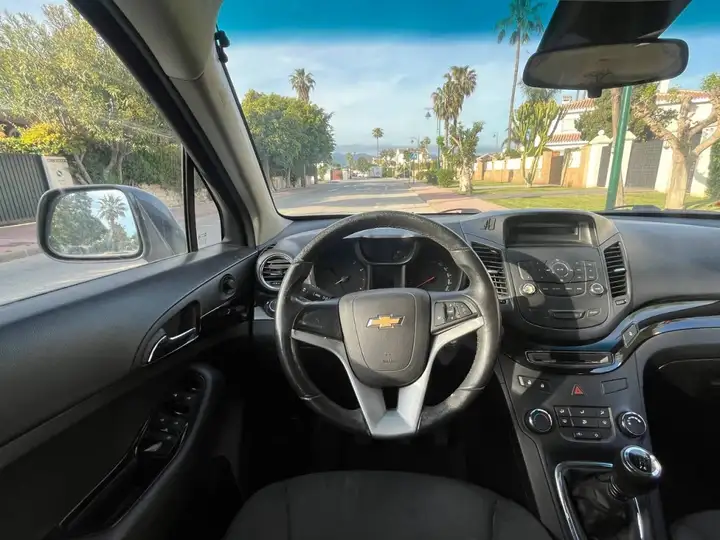 Chevrolet Orlando 1.8 LTZ 2011, foto 6