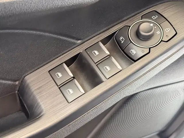 Ford Kuga view 20