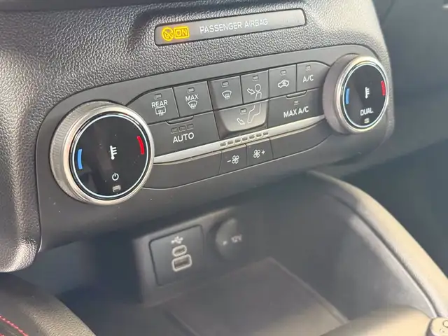 Ford Kuga view 25