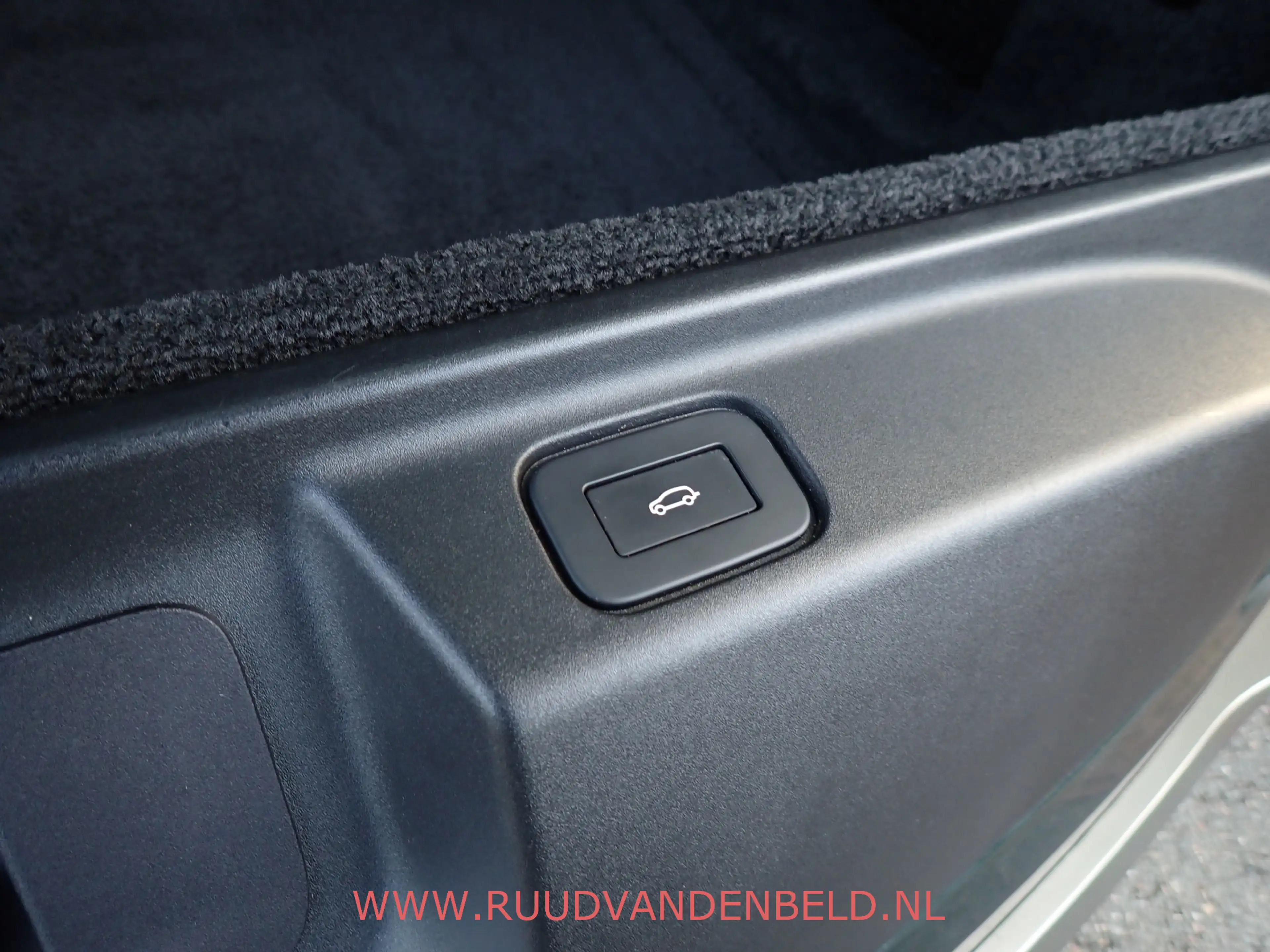 Land Rover Range Rover 3.0 P440e HSE PHEV !! FABRIEKSGARANTIE TOT 9/2028 — photo 41