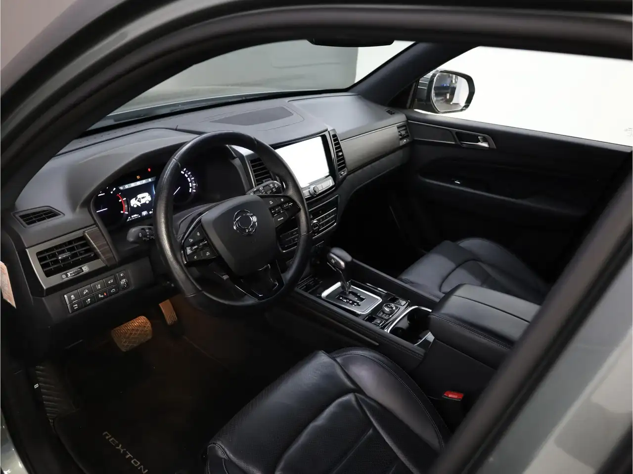 SsangYong Rexton 2021