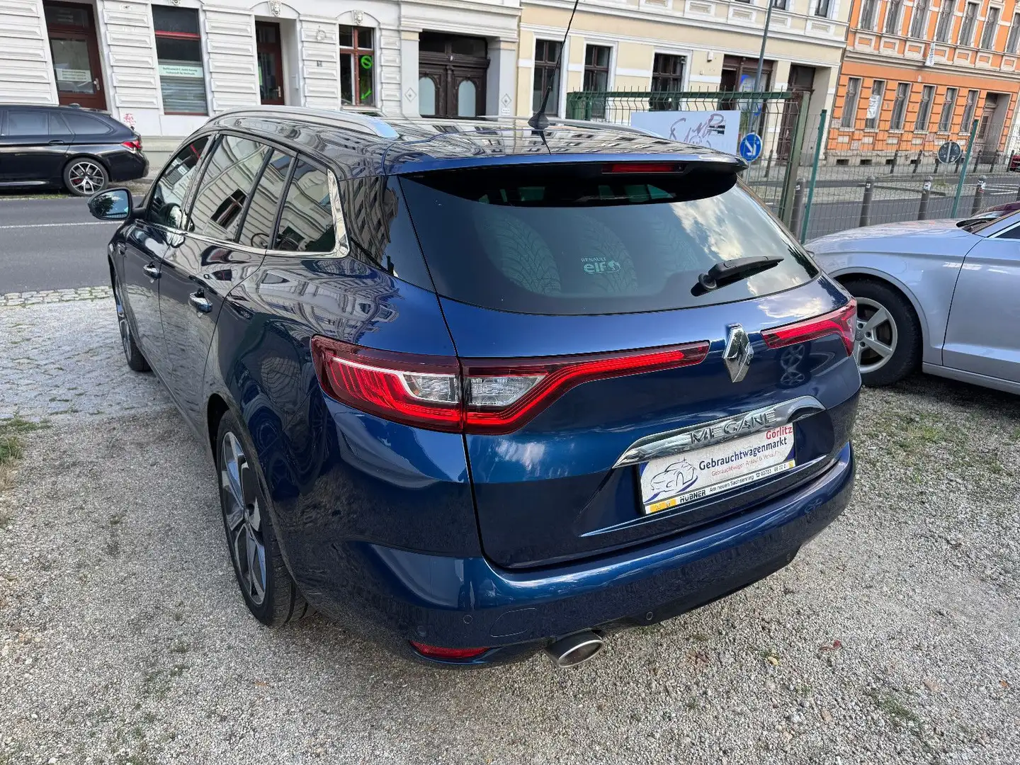 Renault Megane IV Grandtour BOSE-Edition 1-Hand Scheckhef Blau - 2