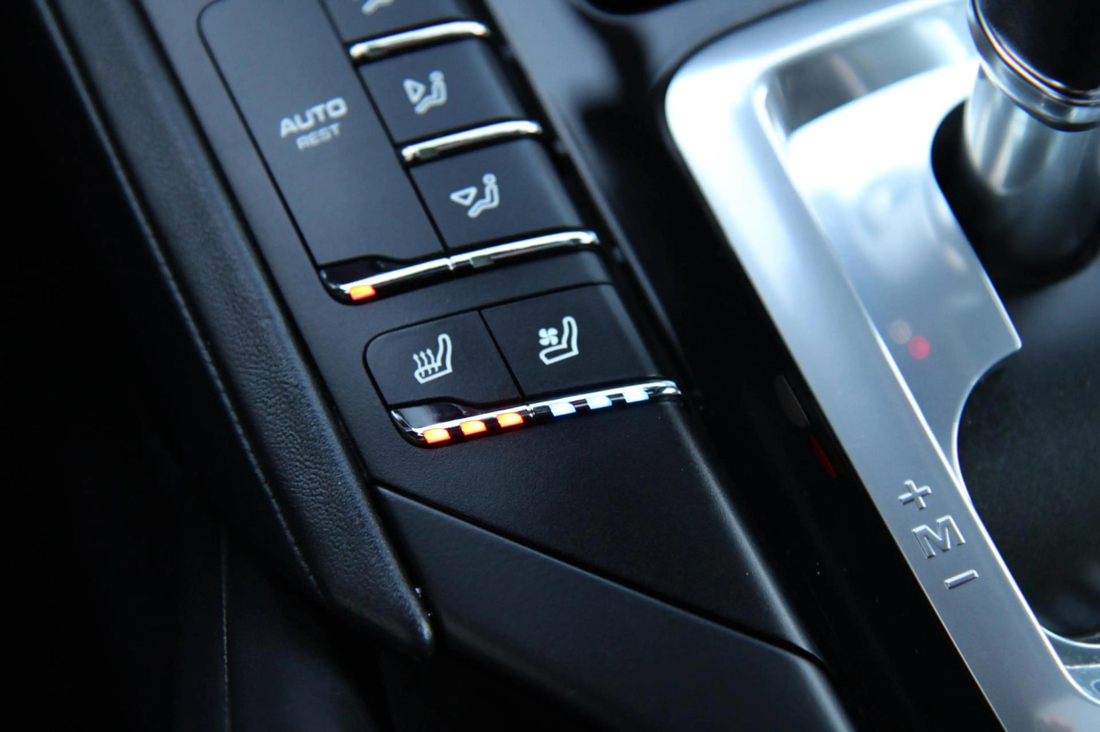 Porsche Cayenne 4.8 S V8 Schuifdak Xenon Luchtvering Luxe !! — photo 32