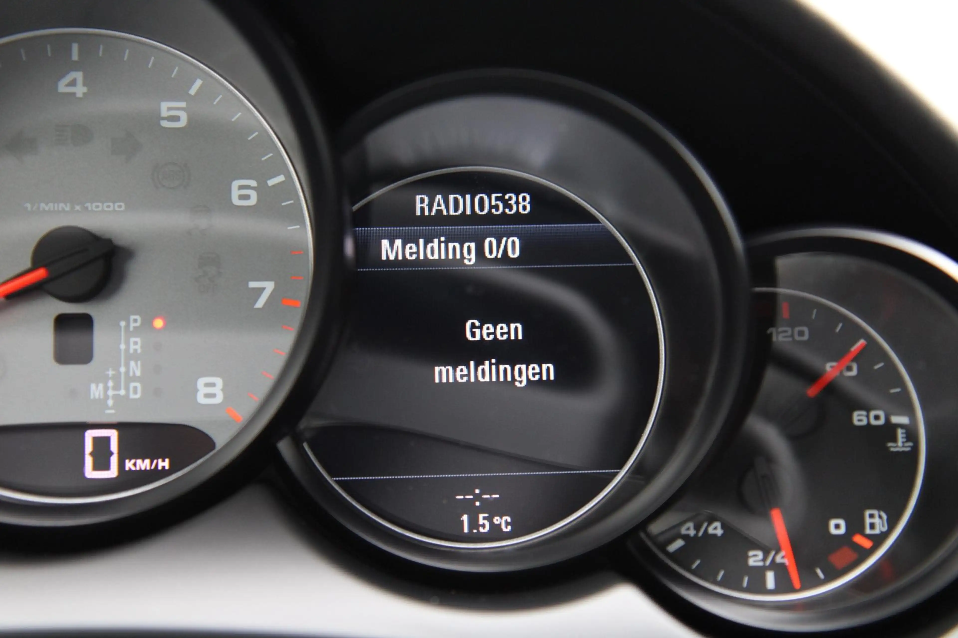 Porsche Cayenne 4.8 S V8 Schuifdak Xenon Luchtvering Luxe !! — photo 18