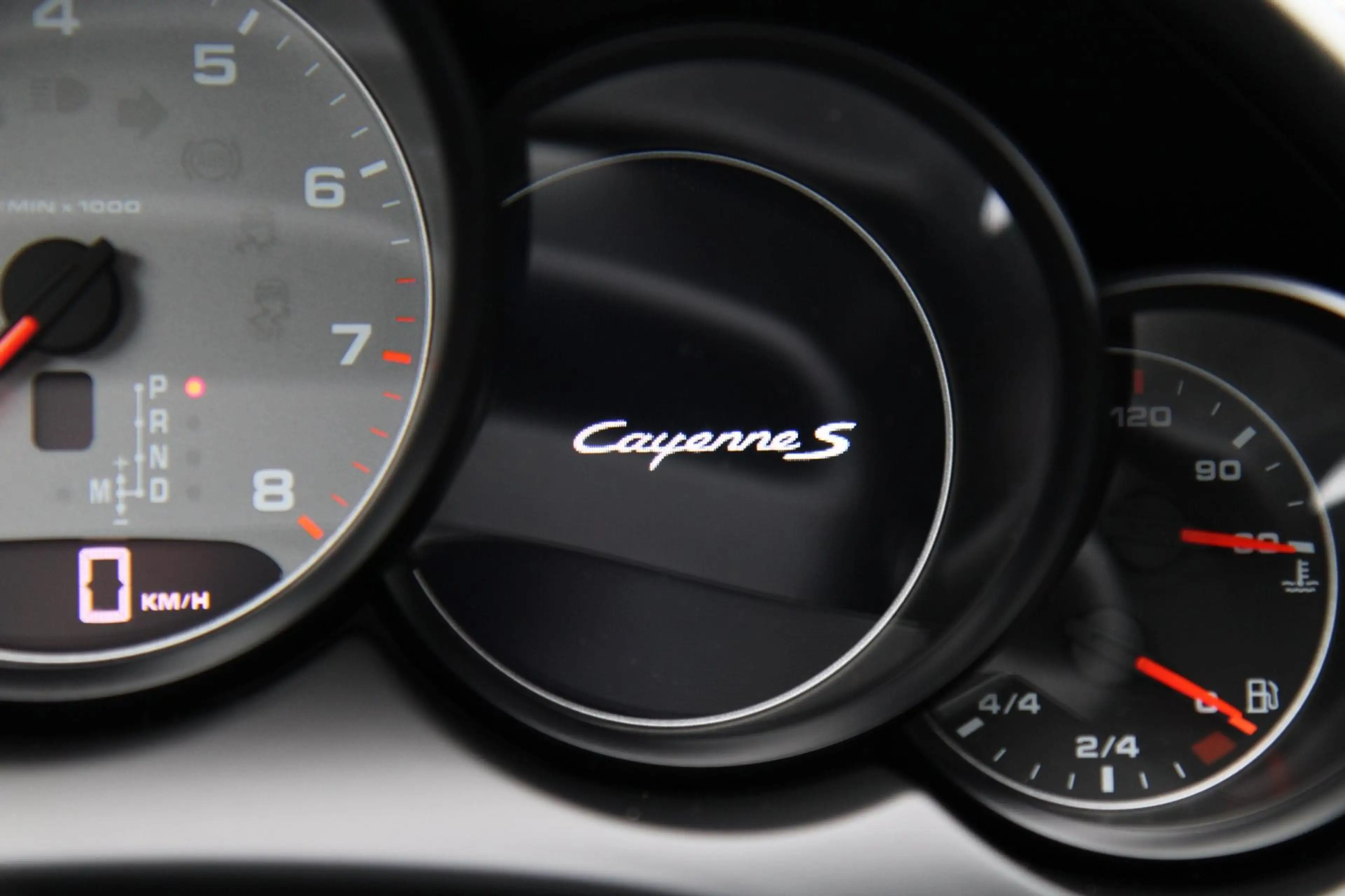Porsche Cayenne 4.8 S V8 Schuifdak Xenon Luchtvering Luxe !! — photo 12