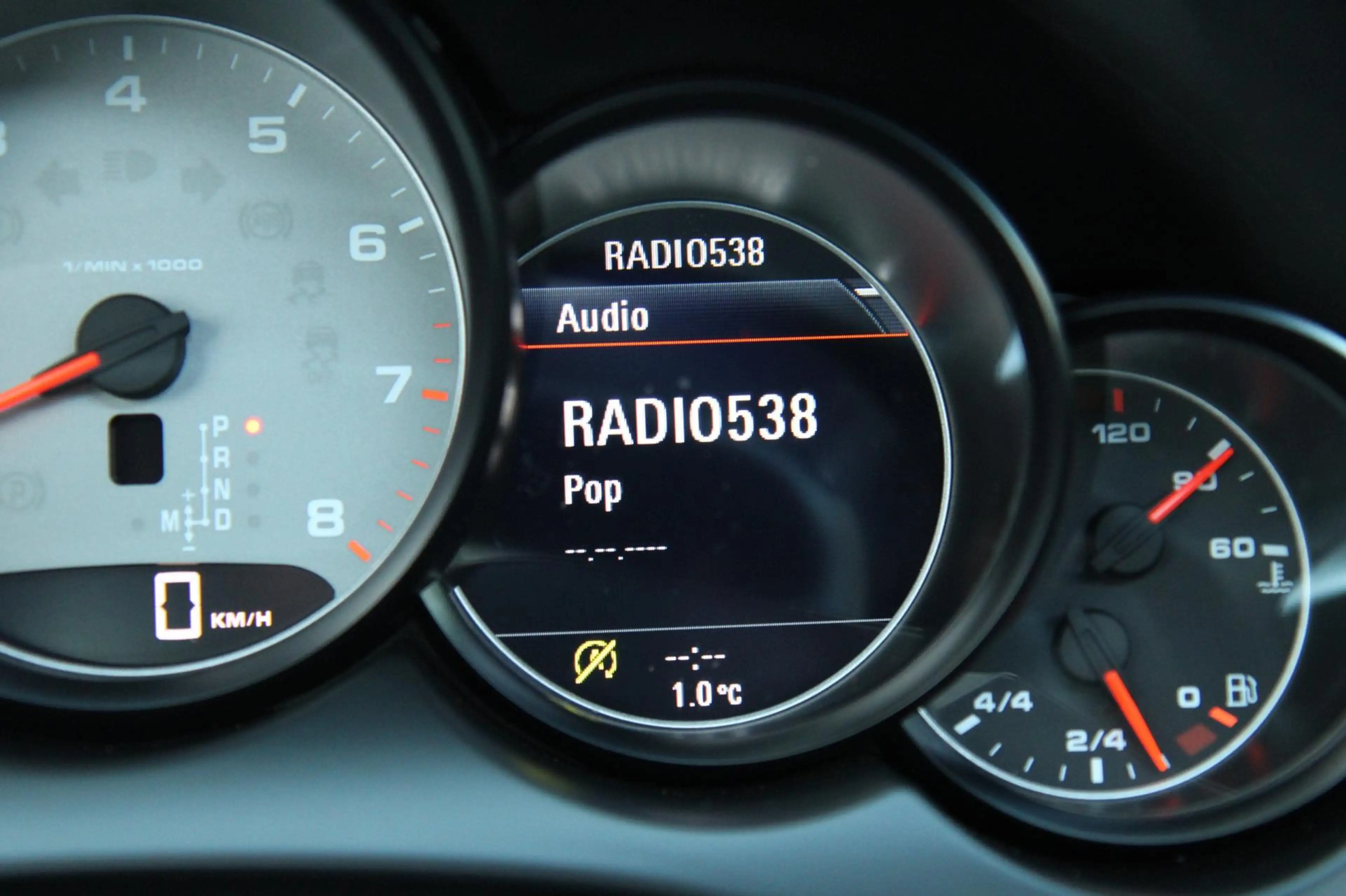 Porsche Cayenne 4.8 S V8 Schuifdak Xenon Luchtvering Luxe !! — photo 21