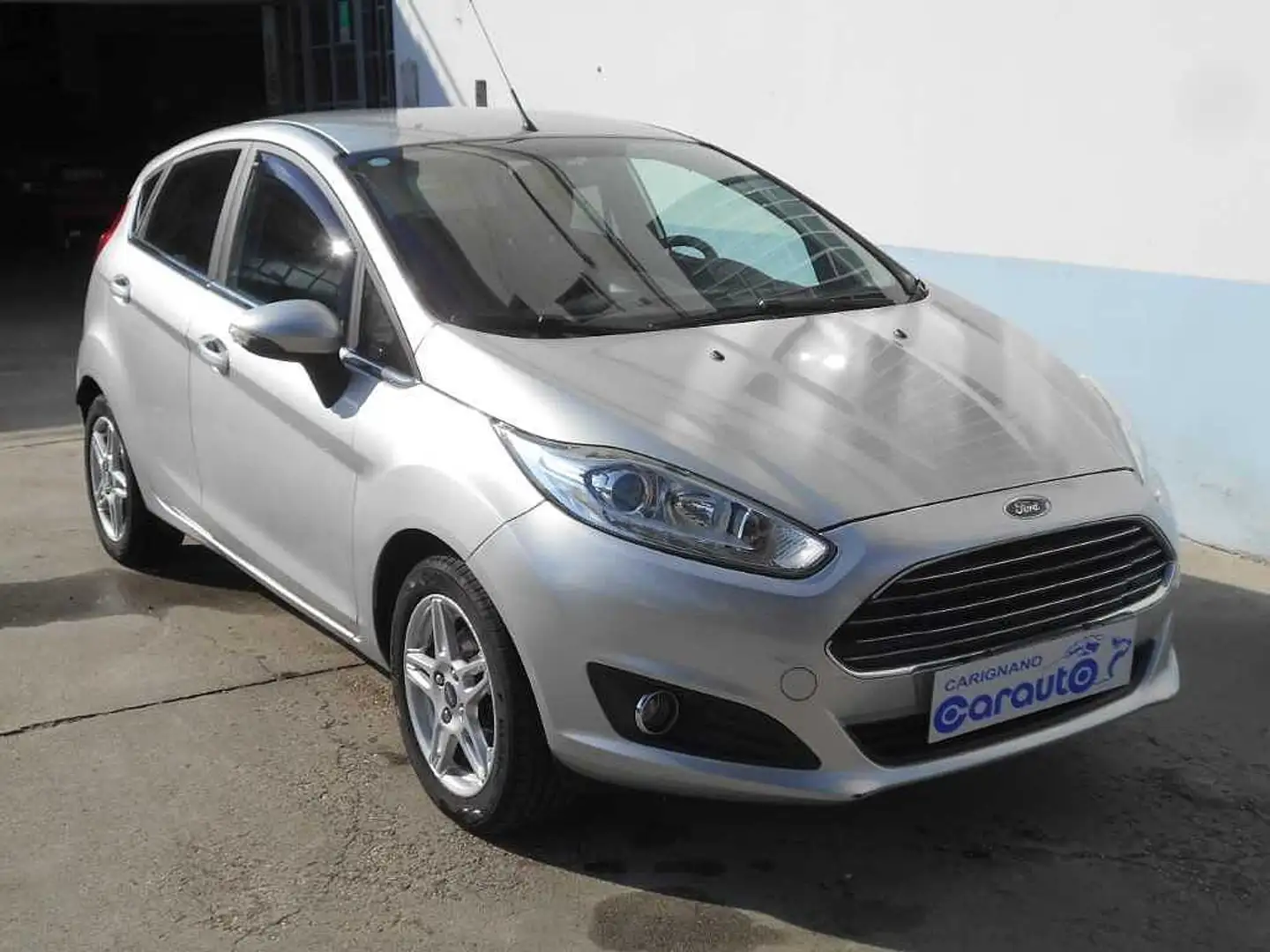 Ford Fiesta 6ª 1.0 80CV 5p Titanium Finanziato Grigio - 1