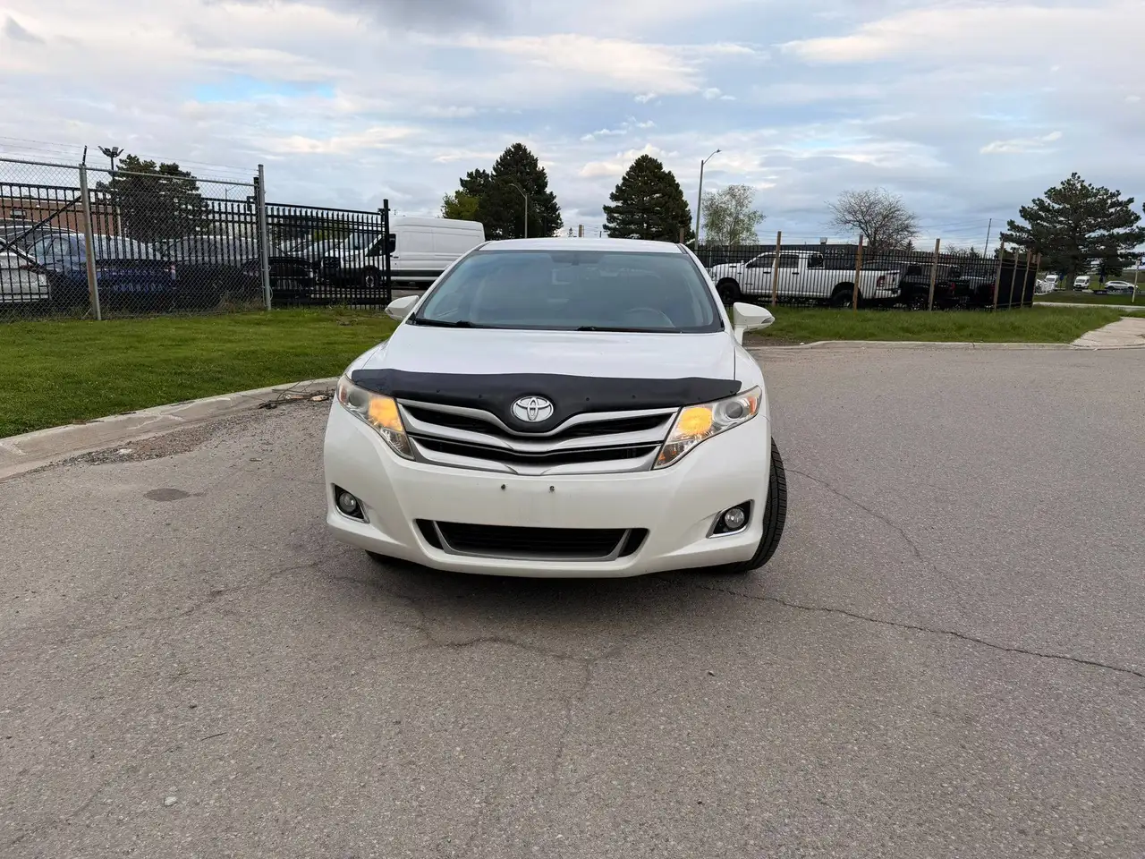 Toyota Venza снимка Toyota Venza