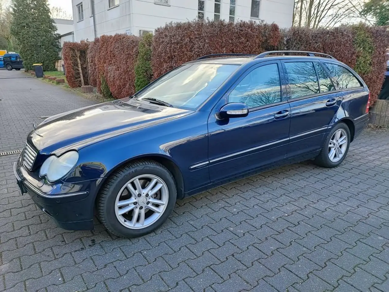 Mercedes-Benz C 320