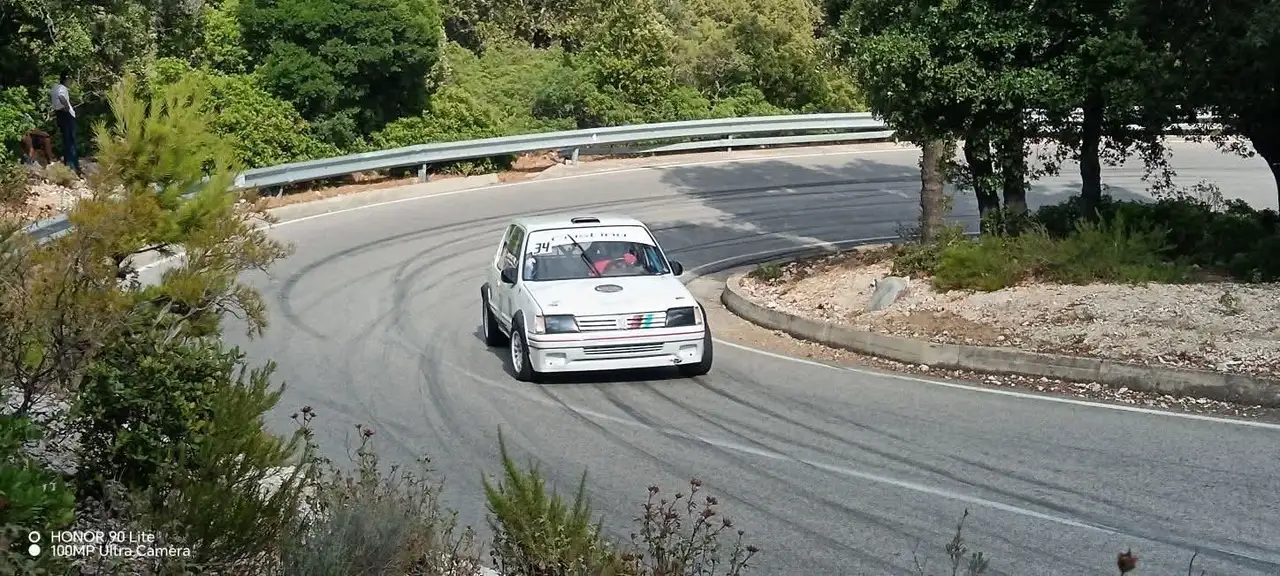 Peugeot 205 2p 1.8i turbo 16, foto 3
