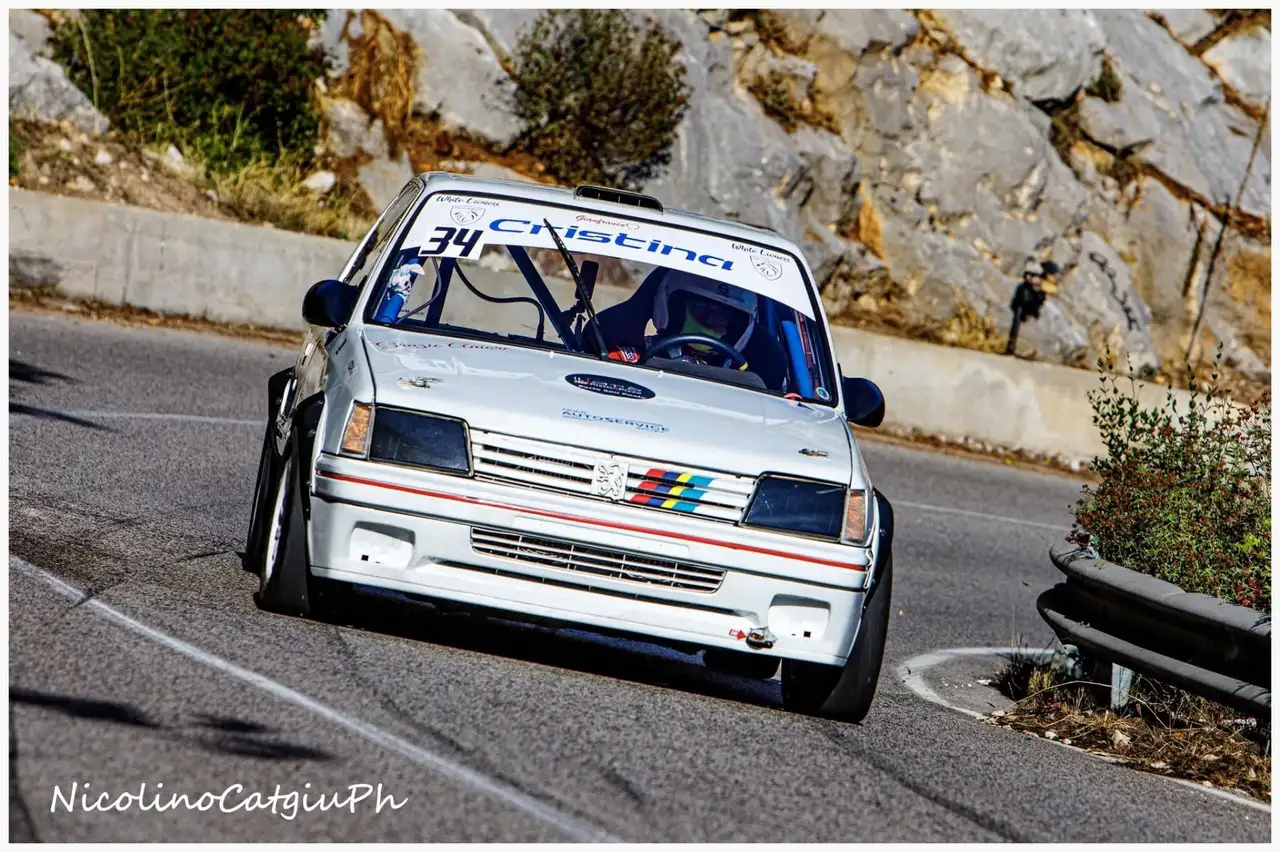 Peugeot 205 2p 1.8i turbo 16, foto 4