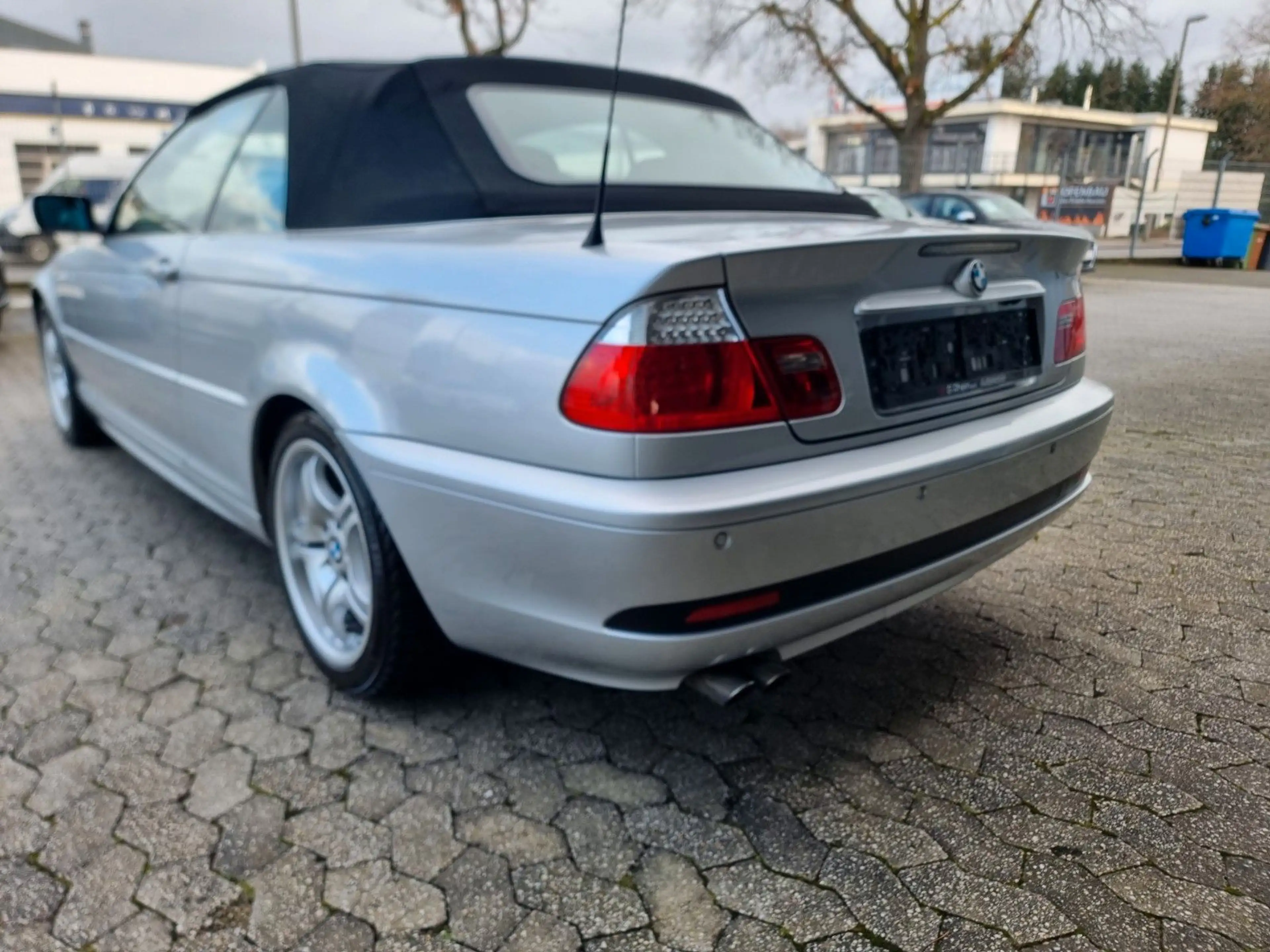 BMW 325 Cabrio 325 Ci*Super Zustand** Gelegenheit** — photo 4