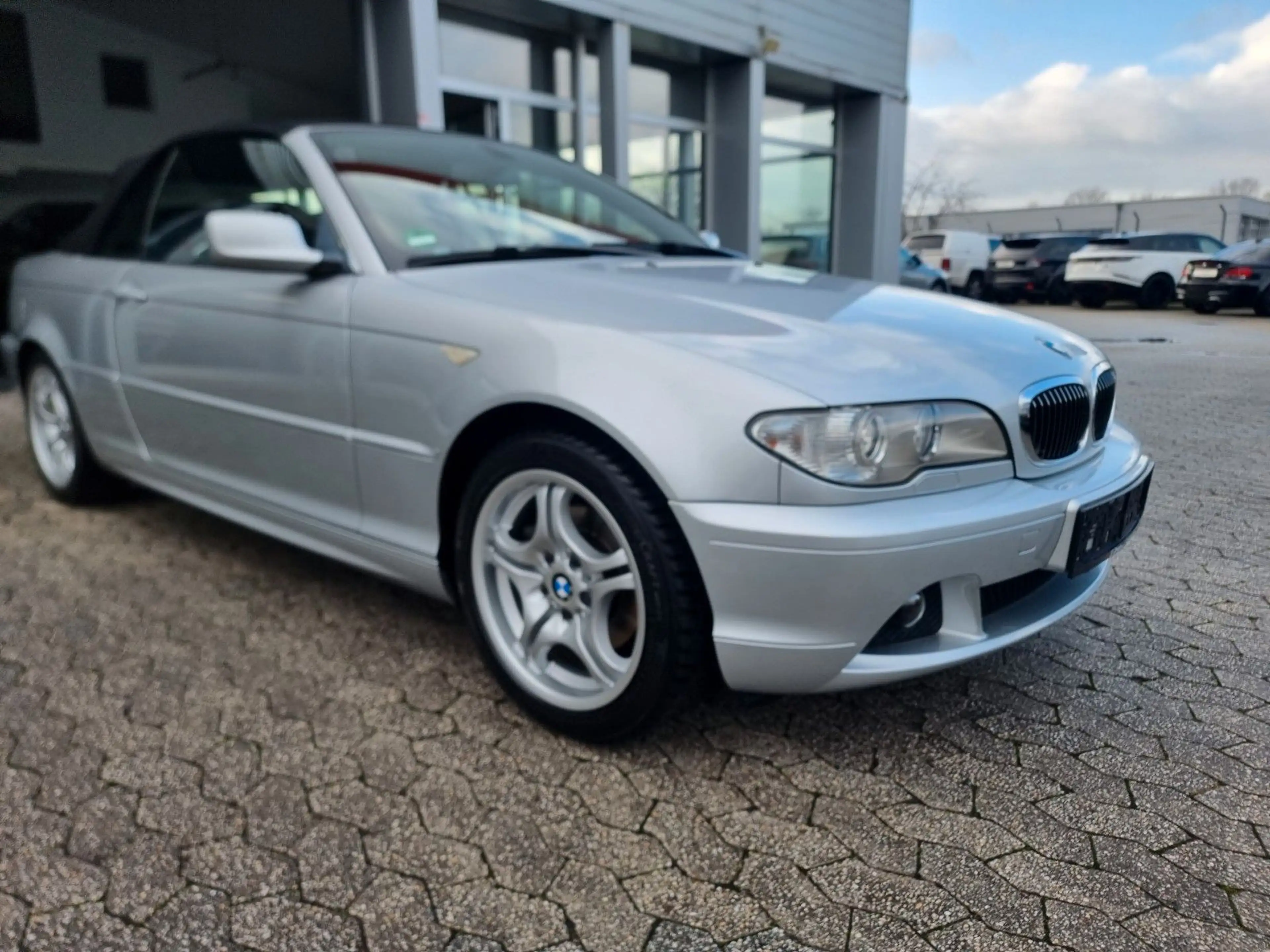 BMW 325 Cabrio 325 Ci*Super Zustand** Gelegenheit** — photo 8