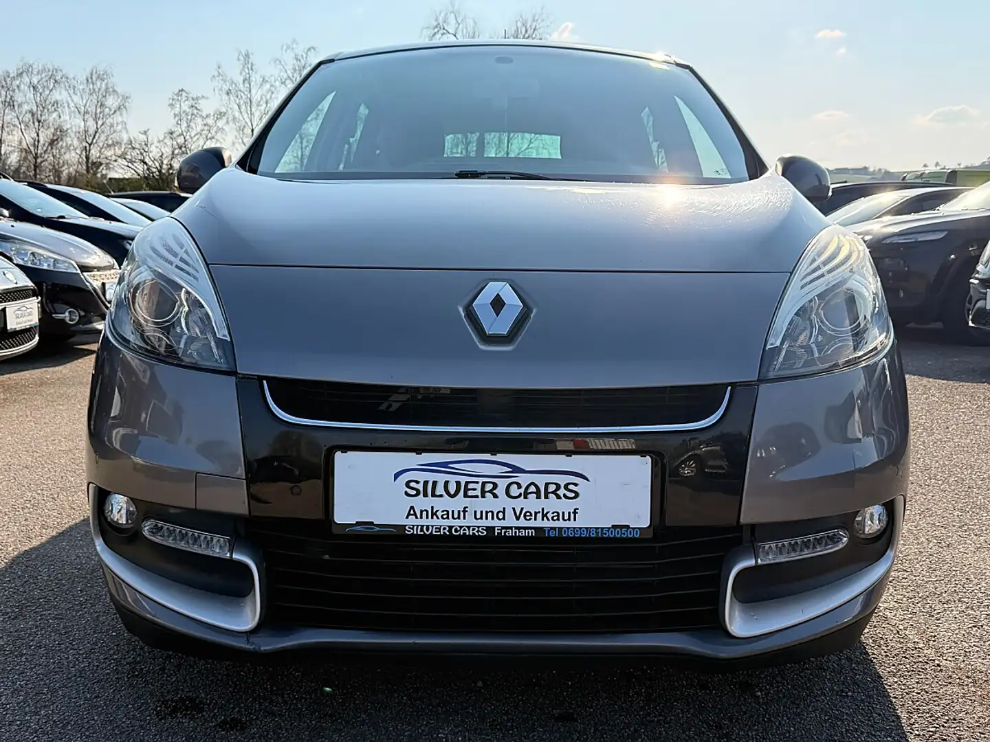 Renault Scenic Scénic Energy dCi 110 TomTom Edition Grau - 2