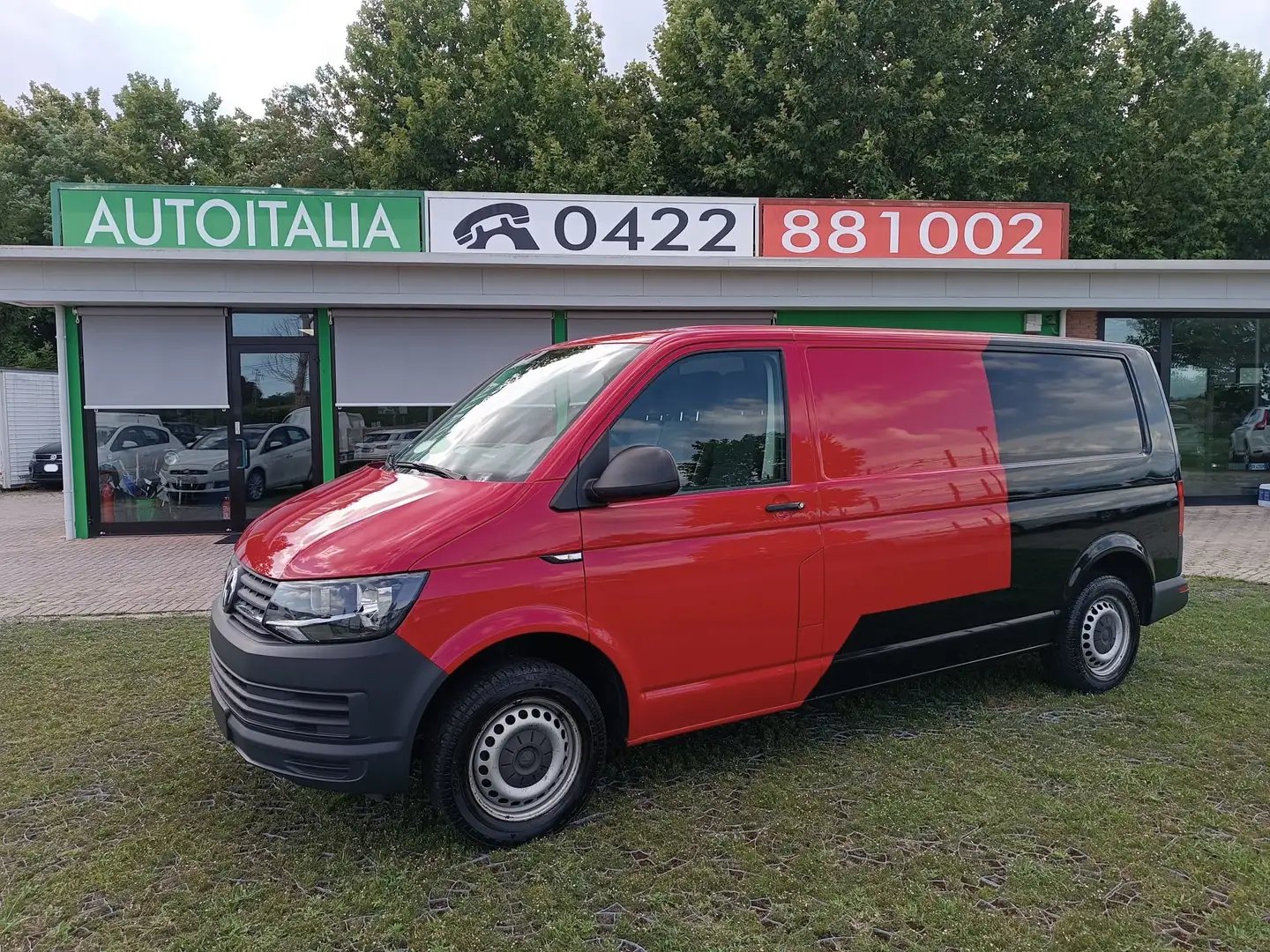 Volkswagen T6 Transporter 1.9 D PASSO LUNGO - più IVA Rosso - 1