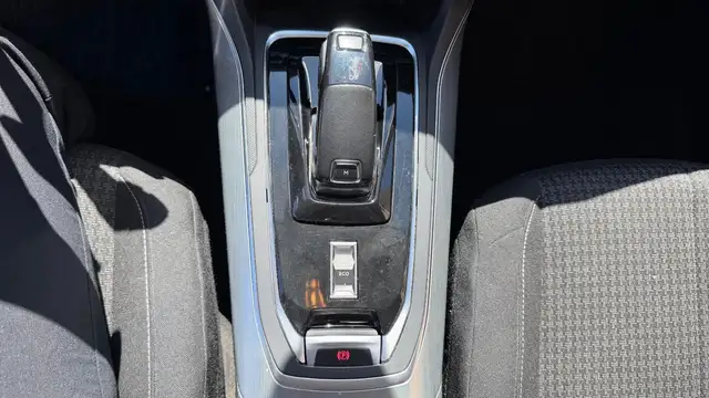 Peugeot 308 view 15