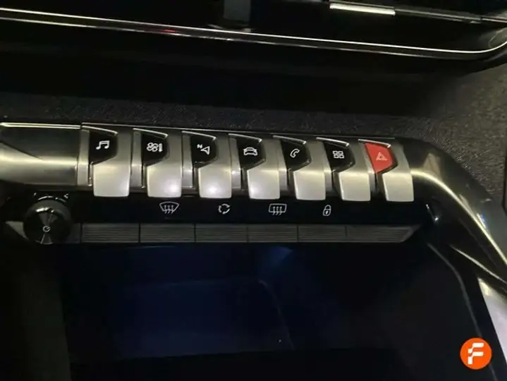 Peugeot 3008 1.2 S&S Pure Tech Allure 2023, foto 19