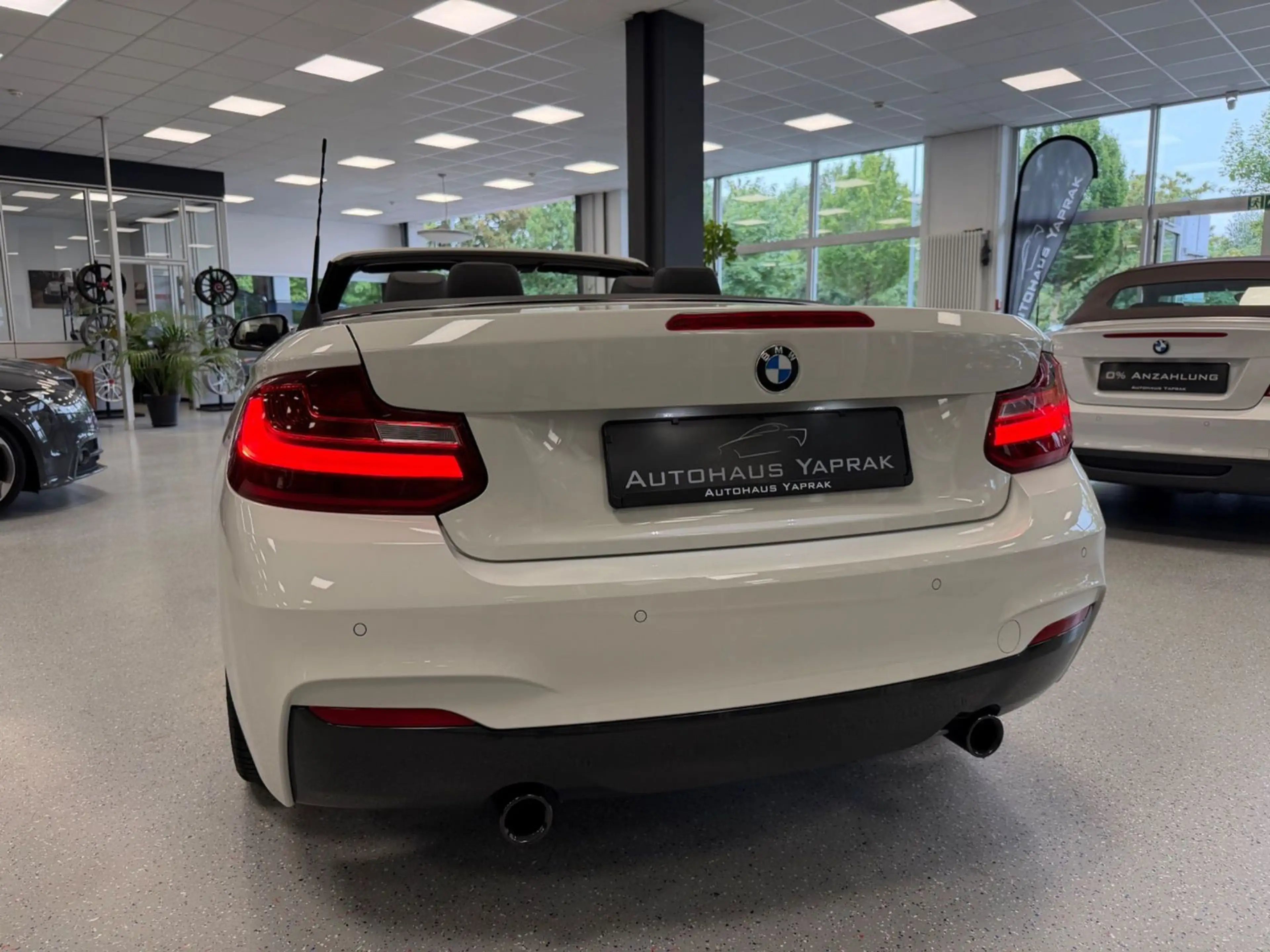 BMW 235 Cabrio|Aut.|M-Sport|1HD|NaviProf.|Leder — photo 12