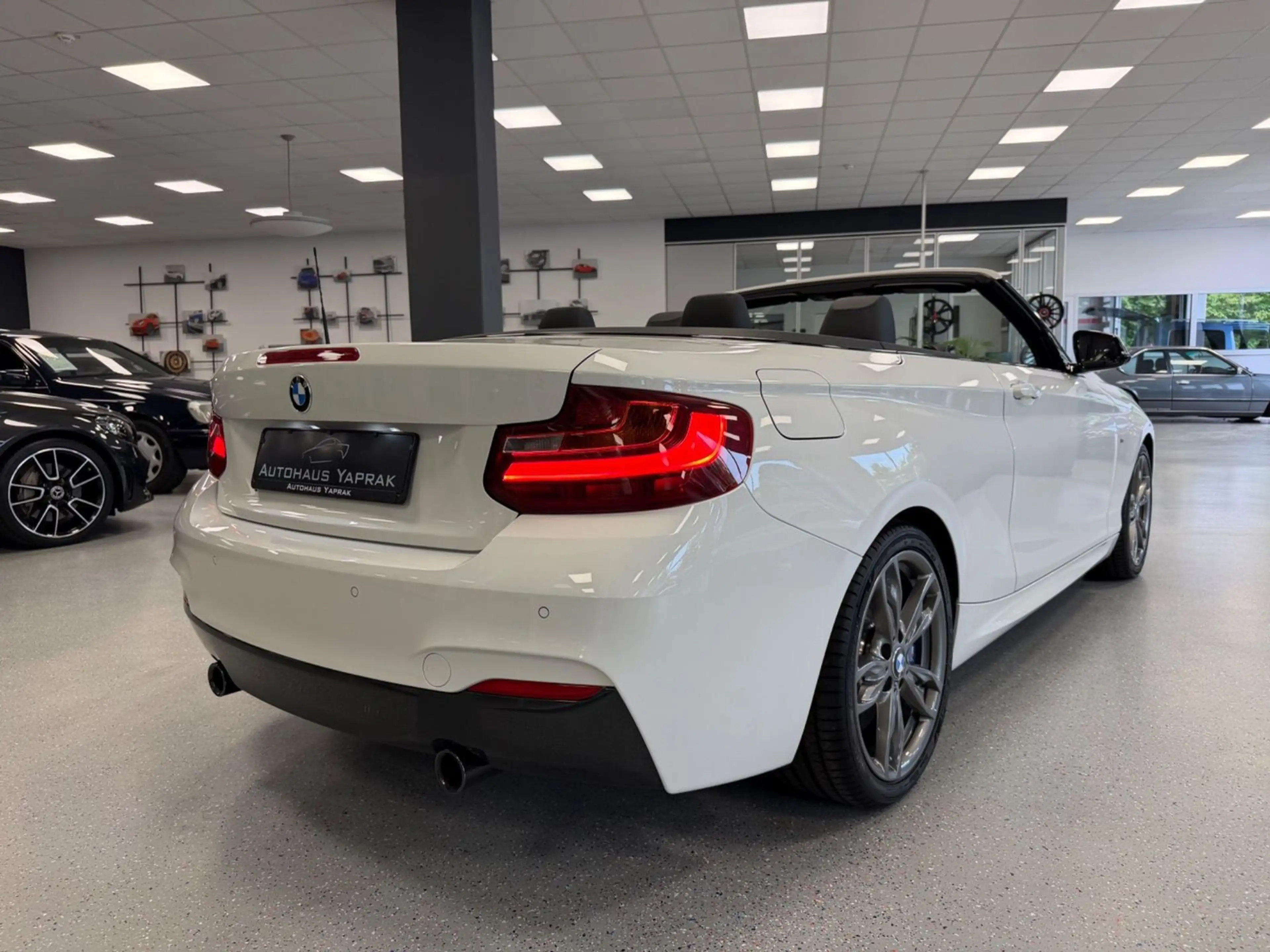 BMW 235 Cabrio|Aut.|M-Sport|1HD|NaviProf.|Leder — photo 11