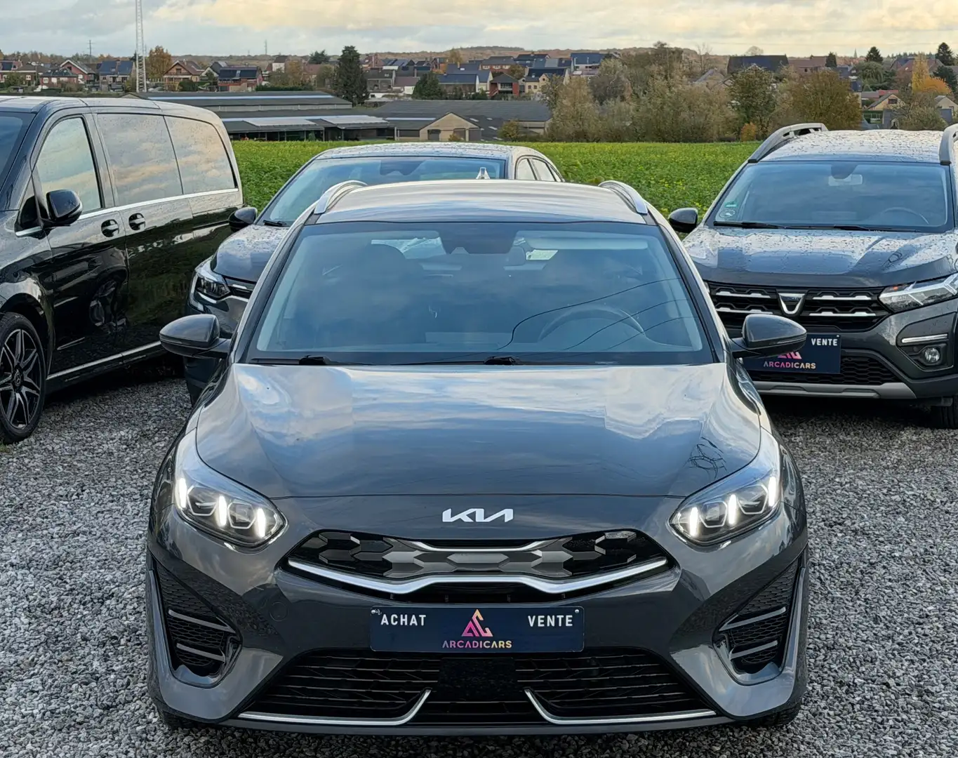 Kia Ceed SW / cee'd SW 1.6 GDI PHEV PRESTIGE FACELIFT - GARANTIE KIA 2029 Gris - 2