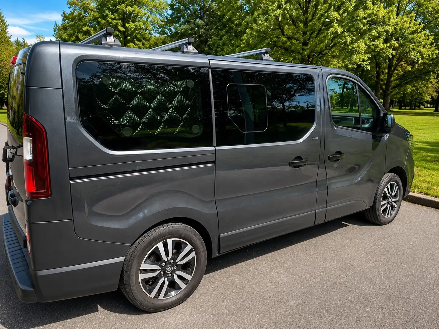 Renault Trafic SpaceClass 2.0dCi Energy Blue 110kW - 2