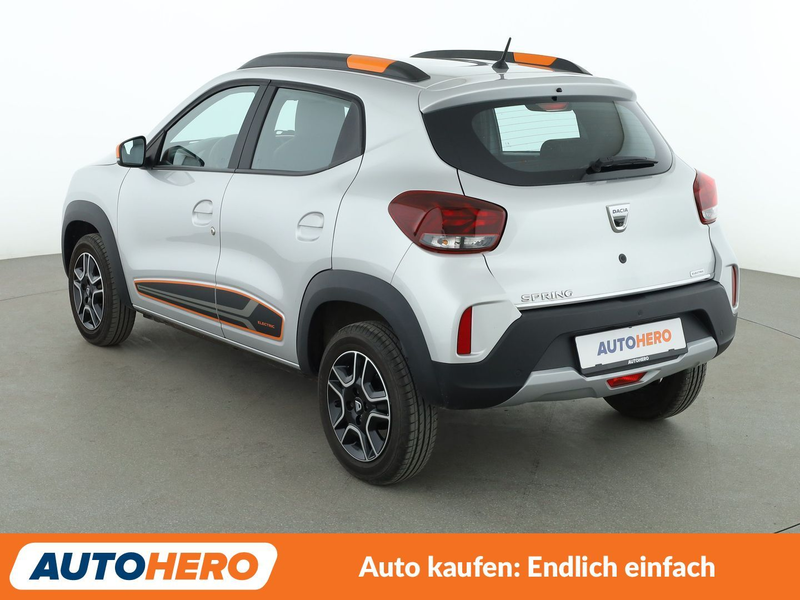 Dacia Spring electric drive 33 kW Comfort Plus Aut*NAVI*CAM*LIM — photo 4
