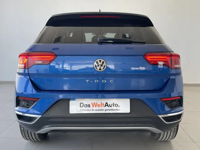 Volkswagen T-Roc view 19